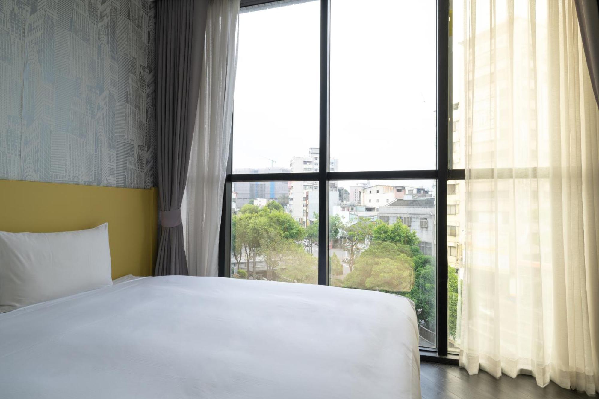 Ningcui Business Hotel Đài Trung Phòng bức ảnh