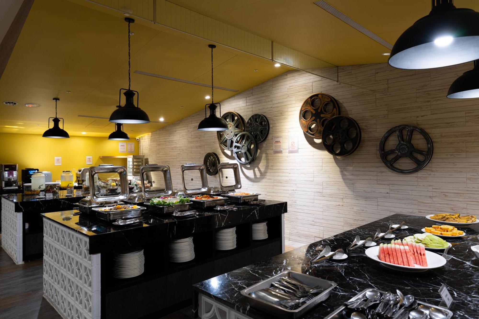 Ningcui Business Hotel Đài Trung Ngoại thất bức ảnh