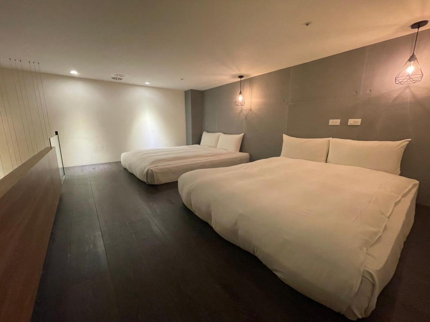 Ningcui Business Hotel Đài Trung Ngoại thất bức ảnh