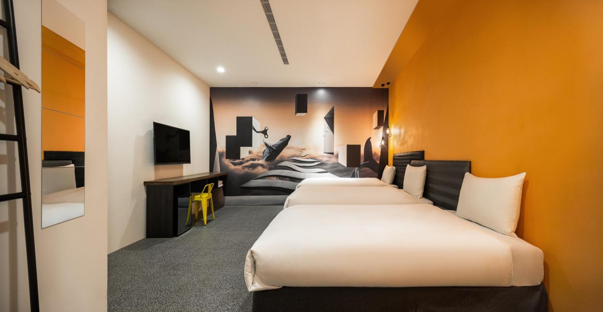 Ningcui Business Hotel Đài Trung Ngoại thất bức ảnh