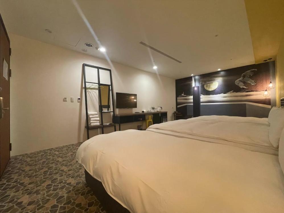 Ningcui Business Hotel Đài Trung Phòng bức ảnh